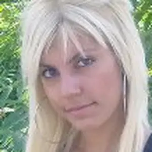 Я Снежана, 18, знакомлюсь для общения в Усть-Катаве