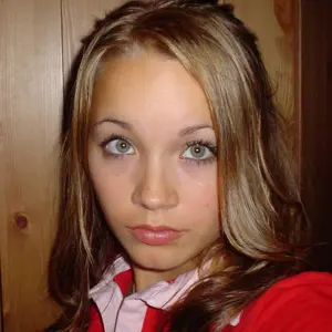 Я Вероника, 25, из Горнозаводска, ищу знакомство для общения