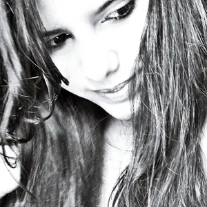 Я Лариса, 20, из Терека, ищу знакомство для виртуального секса