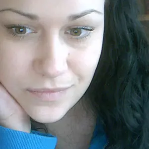 Я Стелла, 22, из Амурзета, ищу знакомство для постоянных отношений