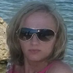Снежана из Монастыриски, мне 27, познакомлюсь на одну ночь