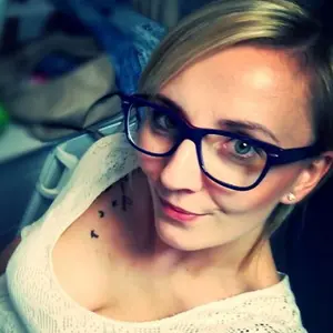 Марина из Вижницы, мне 26, познакомлюсь для вирта