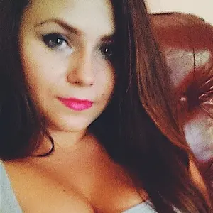 Василиса из Иванова, ищу на сайте знакомства без обязательств