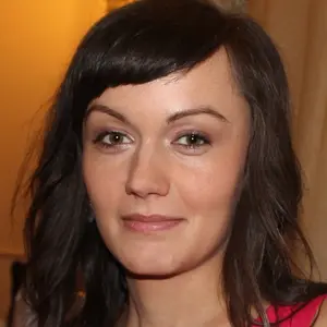 Карина из Сафонова, ищу на сайте секс на одну ночь