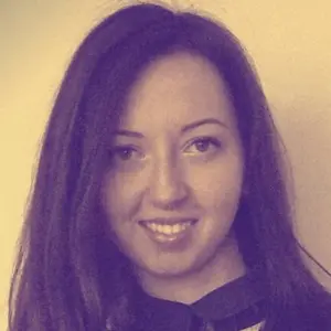 Я Лариса, 25, из Шарыпова, ищу знакомство для секса на одну ночь