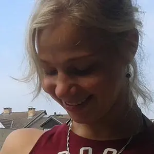 Ангелина из Тосно, ищу на сайте дружбу