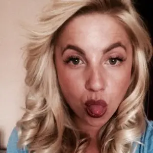 Я Ангелина, 26, знакомлюсь для дружбы в Изобильном