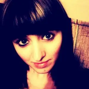 Софья из Лодейного Поля, мне 23, познакомлюсь для секса на одну ночь