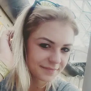 Яна из Усинска, ищу на сайте регулярный секс