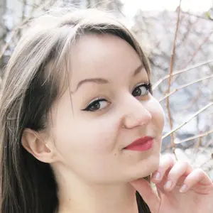 Я Виктория, 24, знакомлюсь для виртуального секса в Мензелинске