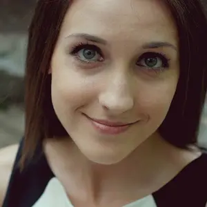 Ангелина из Белоярского, мне 25, познакомлюсь для общения