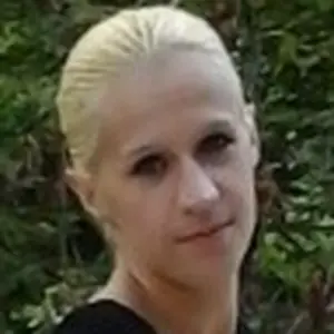 Марина из Мценска, мне 31, познакомлюсь для постоянных отношений