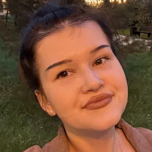 Анастасия из Белгорода, ищу на сайте общение