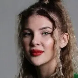 Я Alina, 24, знакомлюсь для регулярного секса в Челябинске