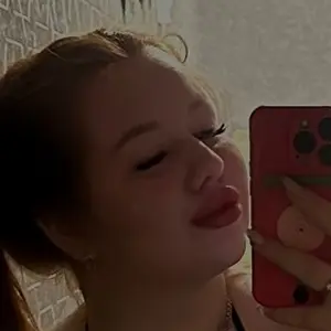 Я Ольга, 24, из Санкт-Петербурга, ищу знакомства без обязательств