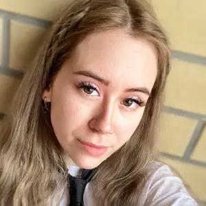 Я Arina, 23, знакомлюсь для общения в Москве