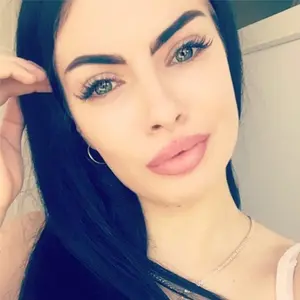 Анна из Кропоткина, ищу на сайте знакомства на одну ночь