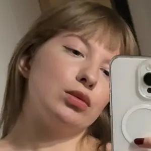 Я Саша, 24, из Барнаула, ищу знакомства на одну ночь