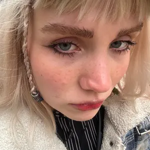 Аня из Москвы, ищу на сайте знакомства на одну ночь