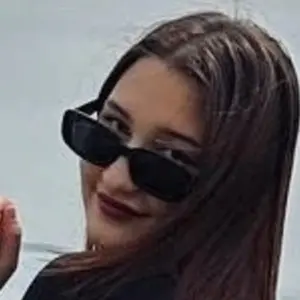 Я Диша, 20, из Москвы, ищу знакомства без обязательств