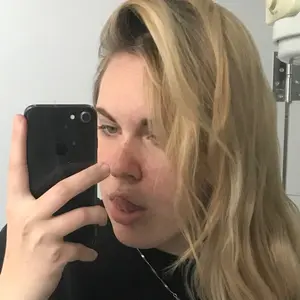 Я Ирина, 22, знакомлюсь для на одну ночь в Казани
