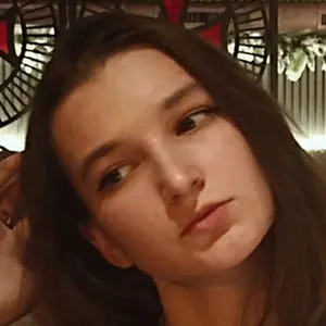 Елизавета из Красноярска, ищу на сайте знакомства на одну ночь
