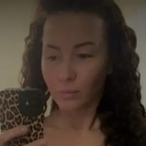 Я Анна, 37, из Санкт-Петербурга, ищу знакомство для приятного времяпровождения