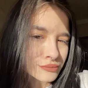 Я Акула, 20, из Санкт-Петербурга, ищу знакомство для приятного времяпровождения