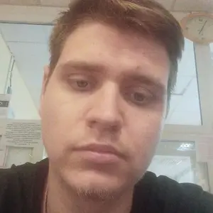 Я Андрей, 23, из Коркина, ищу знакомство для без обязательств