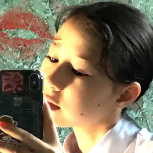 Я Яна, 25, знакомлюсь без обязательств в Саратове