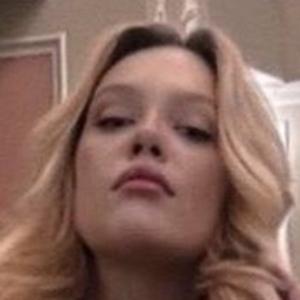 Маша из Санкт-Петербурга, ищу на сайте знакомства без обязательств