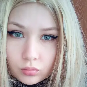 Маша из Новосибирска, ищу на сайте приятное времяпровождение