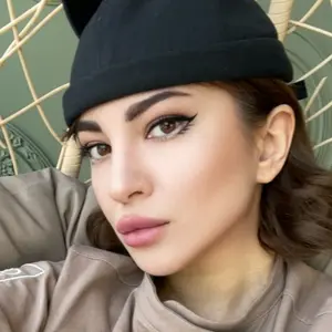 Luiza из Ставрополя, мне 19, познакомлюсь для открытые отношения