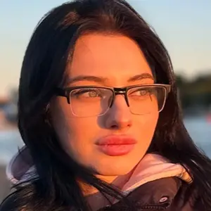 Виктория из Санкт-Петербурга, мне 27, познакомлюсь для вирта