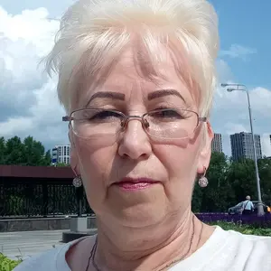 Я Ирина, 59, знакомлюсь для общения в Екатеринбурге