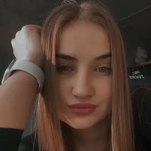 Кристина из Красноярска, ищу на сайте вирта