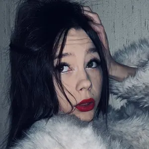 Я Alina, 20, из Москвы, ищу знакомство для дружбы