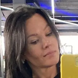 Я Нина, 42, из Краснодара, ищу знакомство для постоянных отношений
