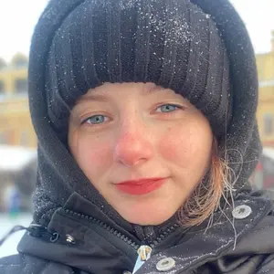 Я Диана, 20, из Ухты, ищу знакомство для секса на одну ночь