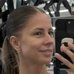 Ekaterina из Екатеринбурга, ищу на сайте постоянные отношения