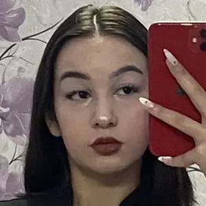 Я Malinka, 20, знакомлюсь для дружбы в Омске