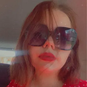 Алина из Климовска, мне 22, познакомлюсь для приятного времяпровождения