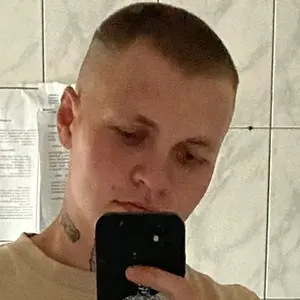 Макар из Ногинска, ищу на сайте регулярный секс