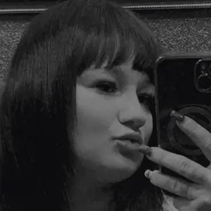 Я Светлана, 28, из Калуги, ищу знакомство для дружбы