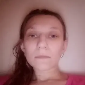 Наташа из Ревды, мне 31, познакомлюсь для постоянных отношений