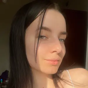 Оксана из Липецка, мне 19, познакомлюсь для общения