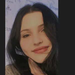 Я Алиса, 19, знакомлюсь для приятного времяпровождения в Ульяновске