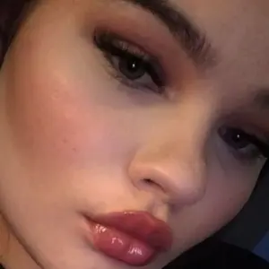 Анастасия из Павловского Посада, мне 18, познакомлюсь без обязательств