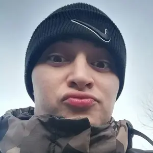 Я Сергей, 28, из Санкт-Петербурга, ищу знакомство для без обязательств