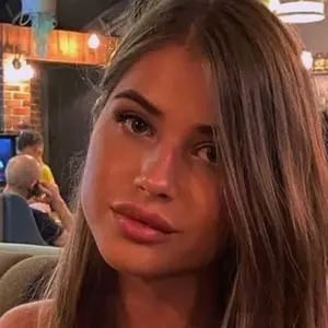 Амина из Севастополя, ищу на сайте на одну ночь